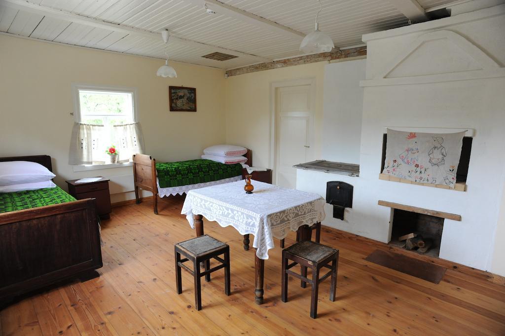 Stay At Lithuanian Folk Museum Rumsiskes Room photo